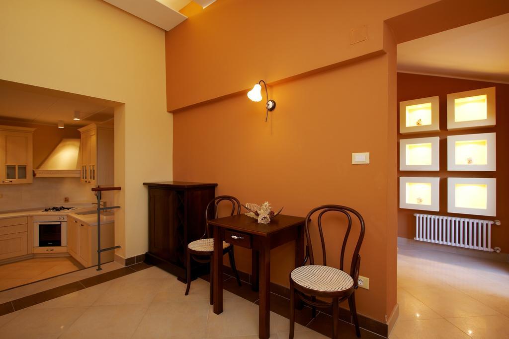 Guesthouse "Barboska" - Big Outdoor Swimming Pool & Private Tennis Court Vodnjan Rom bilde
