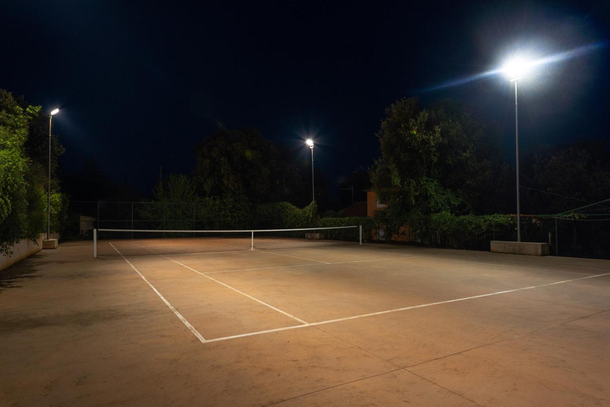 Guesthouse "Barboska" - Big Outdoor Swimming Pool & Private Tennis Court Vodnjan Eksteriør bilde